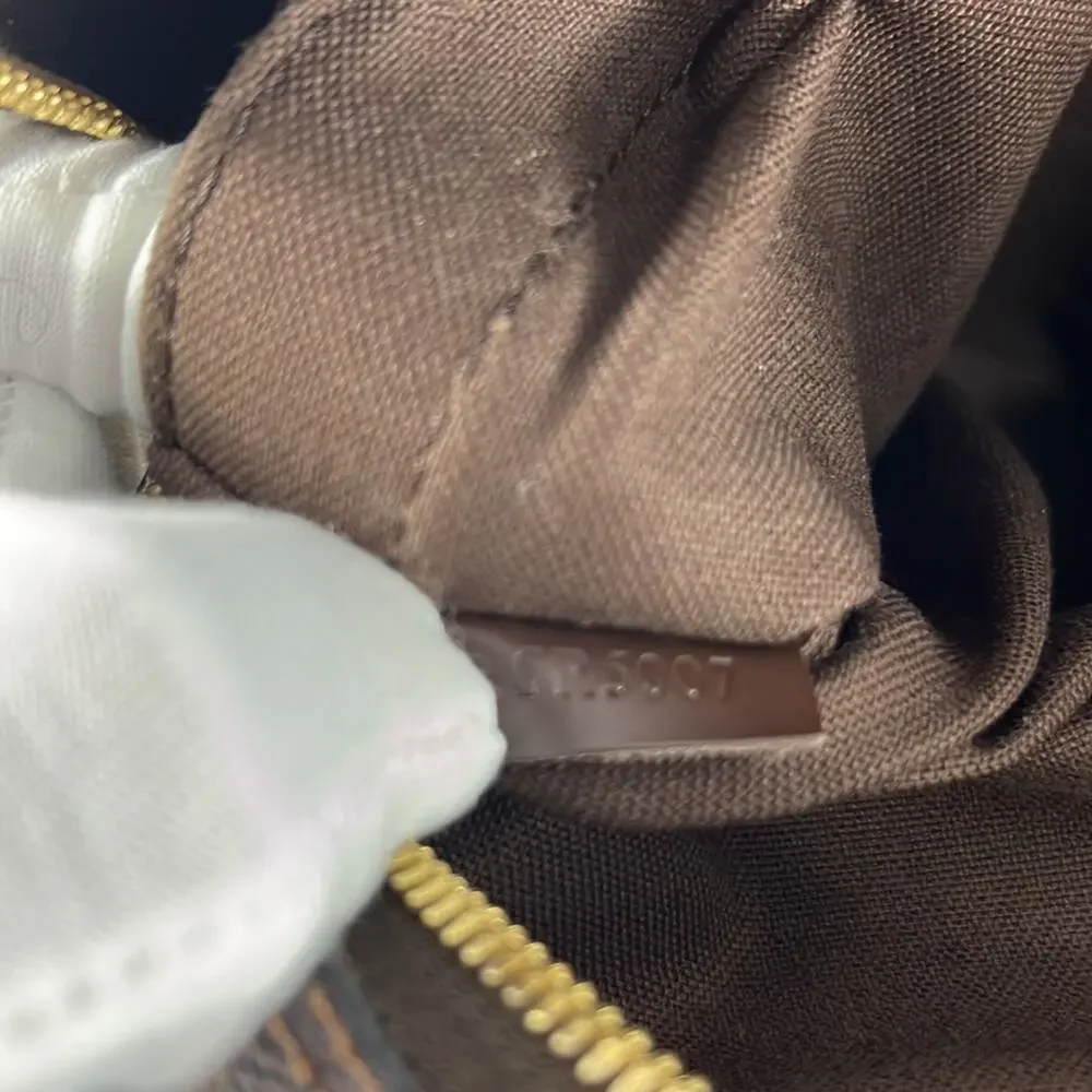 LOUIS VUITTON Damier Ebene Naviglio Messenger Bag‎